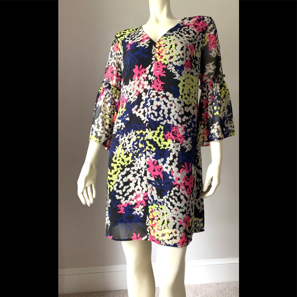 Floral shift dress size 6